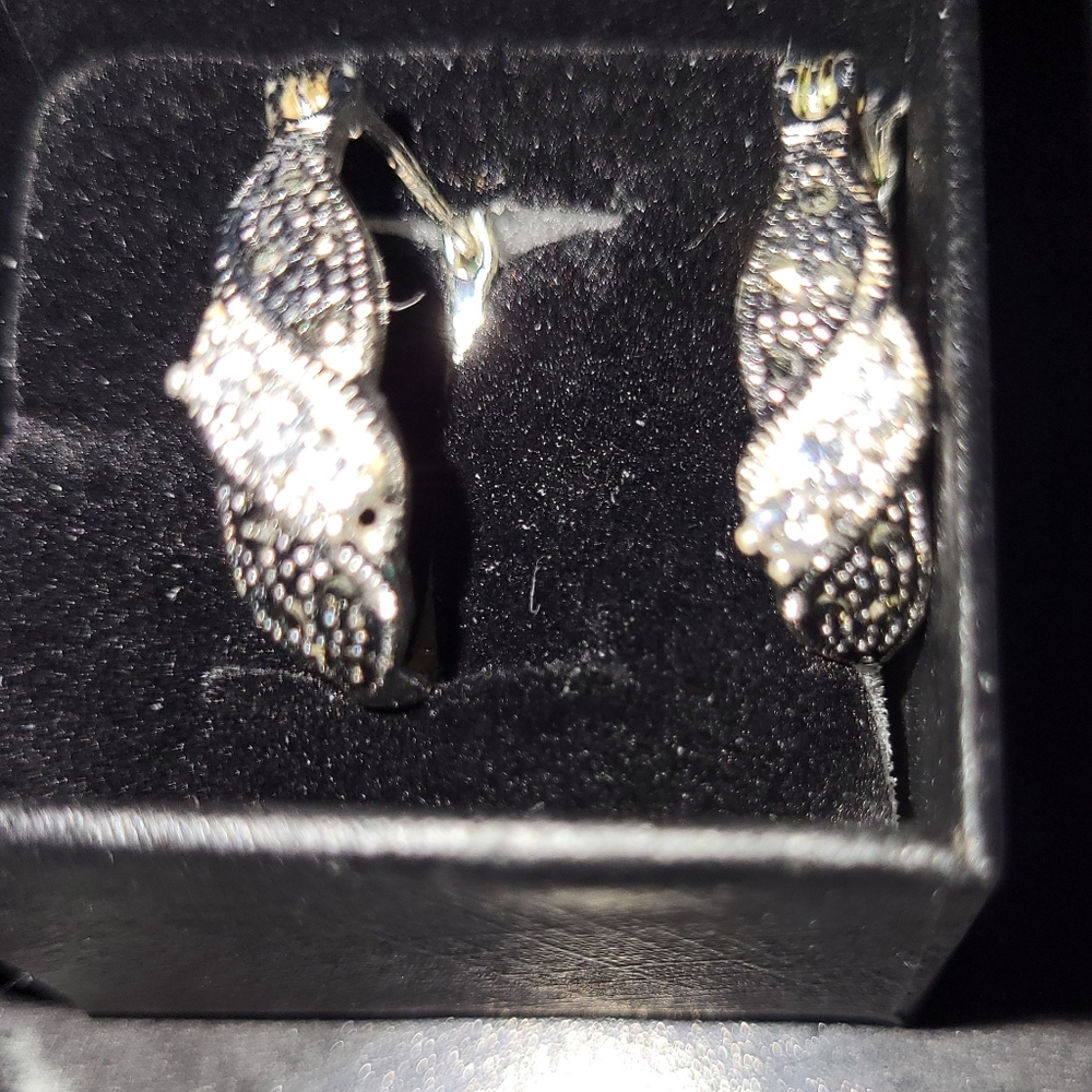 Black and white swarovski crystal element earrings. Sterling silver.